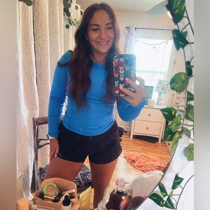 Meet your Posher, Ashley